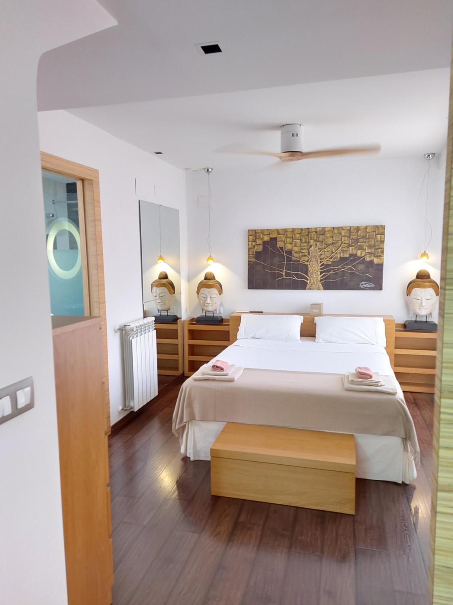 Atico De Lujo Con Jacuzzi Climatizado En Terraza Apartment Elche Exterior photo